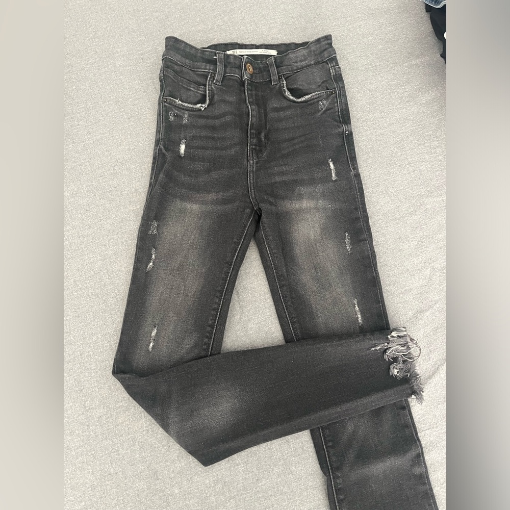 Zara black distressed skinny jeans - midrise